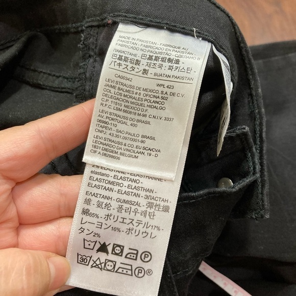 Levi’s® Mile High Super Skinny Jeans in size 28. - Picture 4 of 13